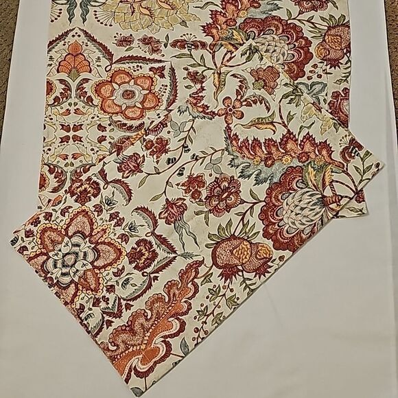 Pottery Barn Pillow Shams 29" by 23" - Picture 2 of 7